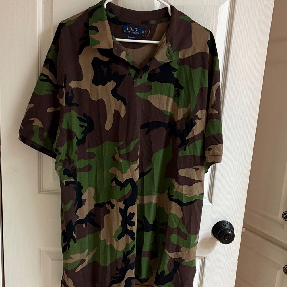 Polo by Ralph Lauren Men's Green and Brown Camo Polo Shirt